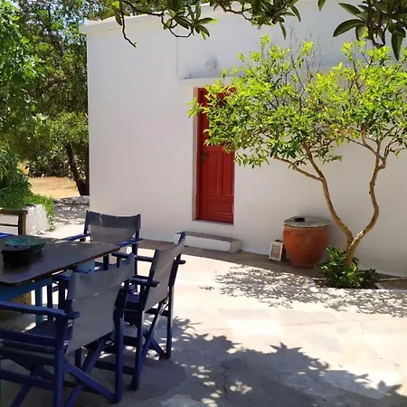 Almond Trees House Holiday home *